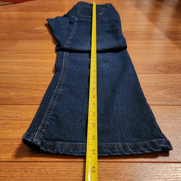 Jones New York Lexington Straight Jeans - Picture 12 of 15